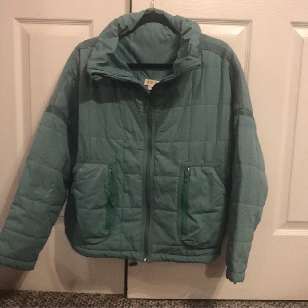 POL Drawstring Detail Dropped
Shoulders Quilted Jacket with Pockets - Green